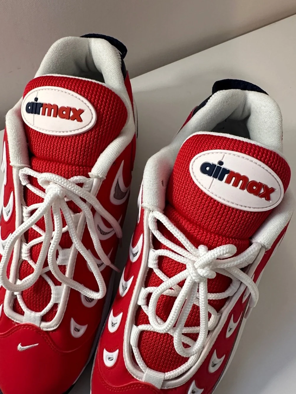 NEW - MENS - AIR METAL MAX SNEAKERS IN UNIVERSITY RED - RETIRED